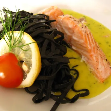 Gaststaette & Jaegerwaeldchen 3*