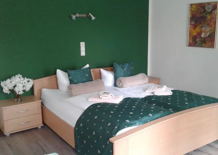 Gaststätte&pension Jägerwäldchen Gasthof 3*